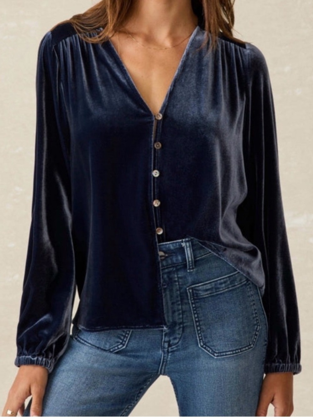 Faherty Rowan Stretch Silk Velvet Top XS Navy Midnight Blue Button Front Blouse